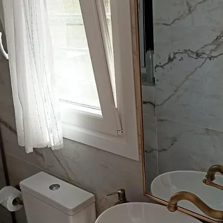 Athina's Little Апартаменты *